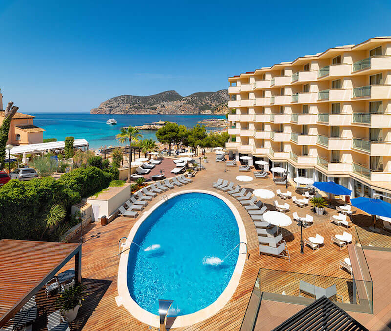 Hotel H10 Blue Mar Vistas-generales-piscina