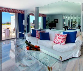 hotel_albayzin_del_mar_suites_salon